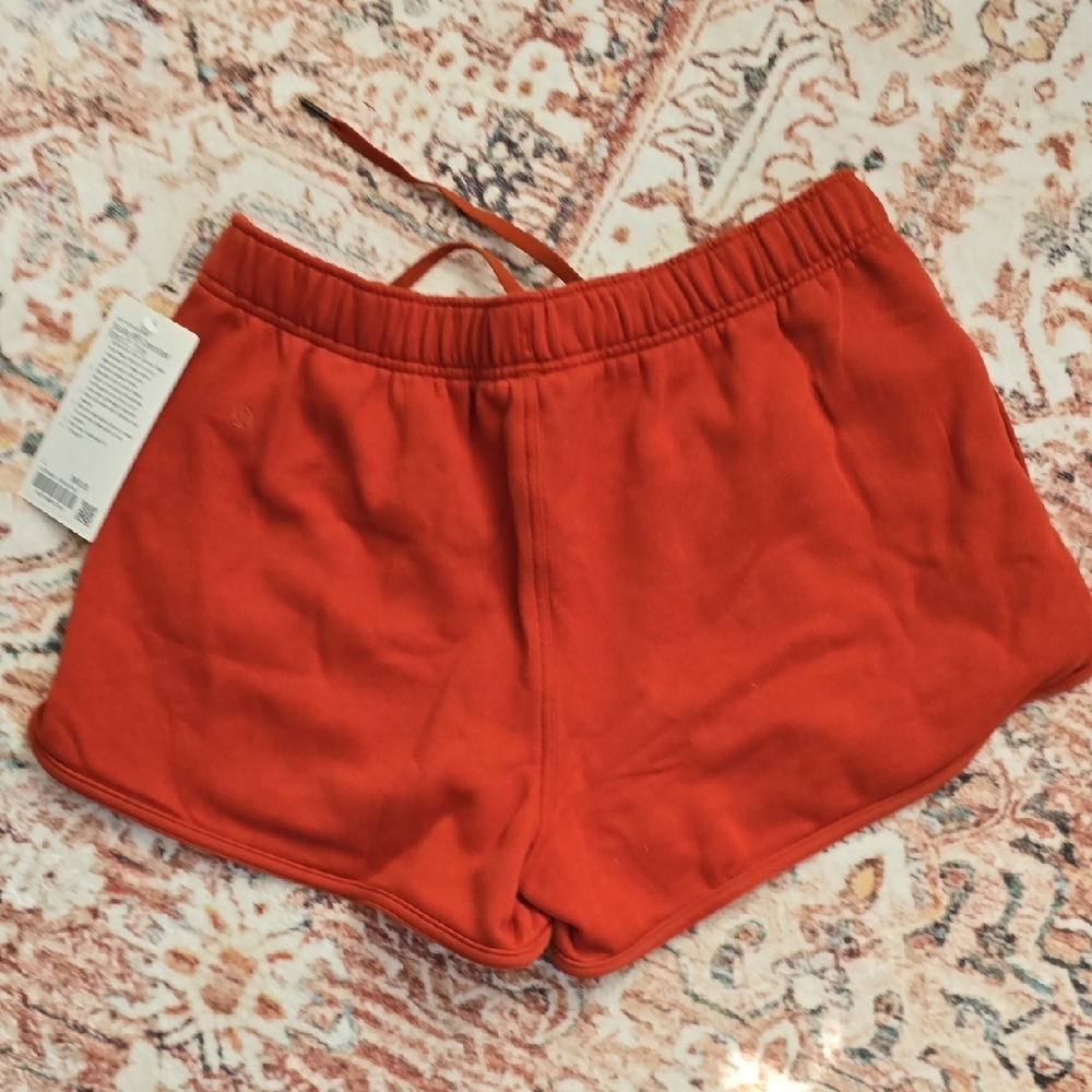 NWT lululemon athletica Orange Scuba MR 3 Inch Athletic Shorts Size Large - Picture 4 of 4